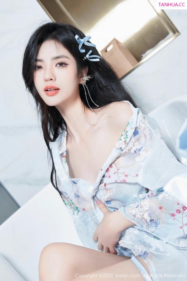 李浅浅  [XiuRen]高清写真图 2023.06.15 No.6924 浅浅Danny 丝袜美腿第67张图片
